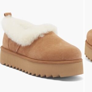 UGG nita shearling shoe size 7
